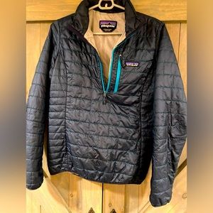 Patagonia quilted 3/4 ski shirt - Navy with Teal accents.